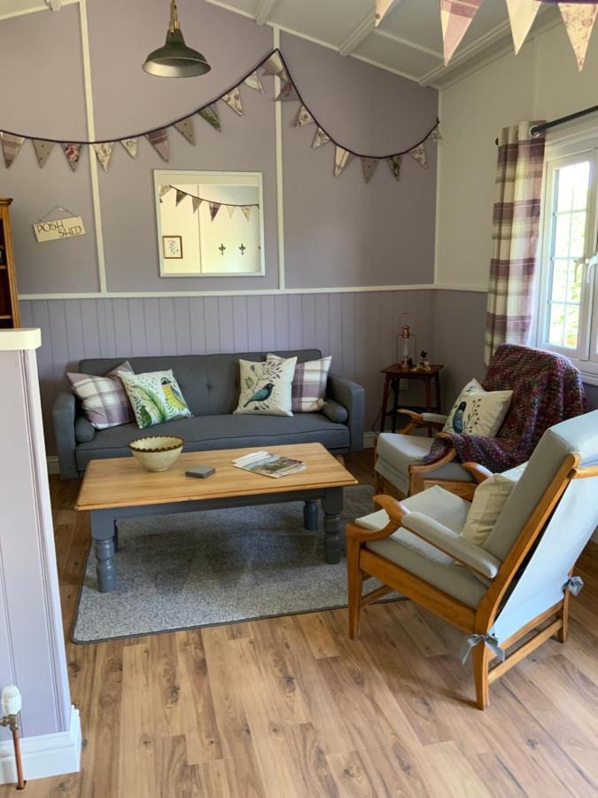 Bramble Lodge Glamping Louth  Esterno foto