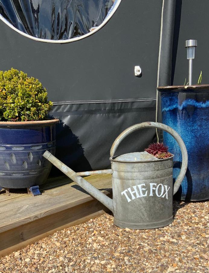 Bramble Lodge Glamping Louth  Esterno foto