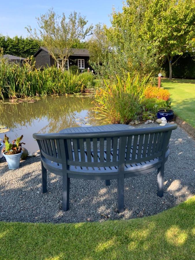 Bramble Lodge Glamping Louth  Esterno foto