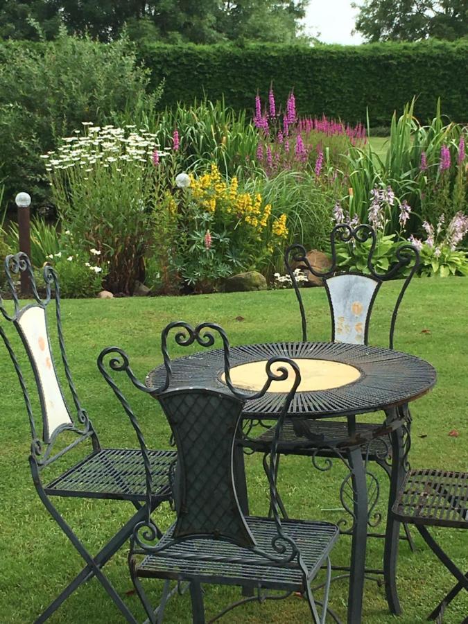 Bramble Lodge Glamping Louth  Esterno foto