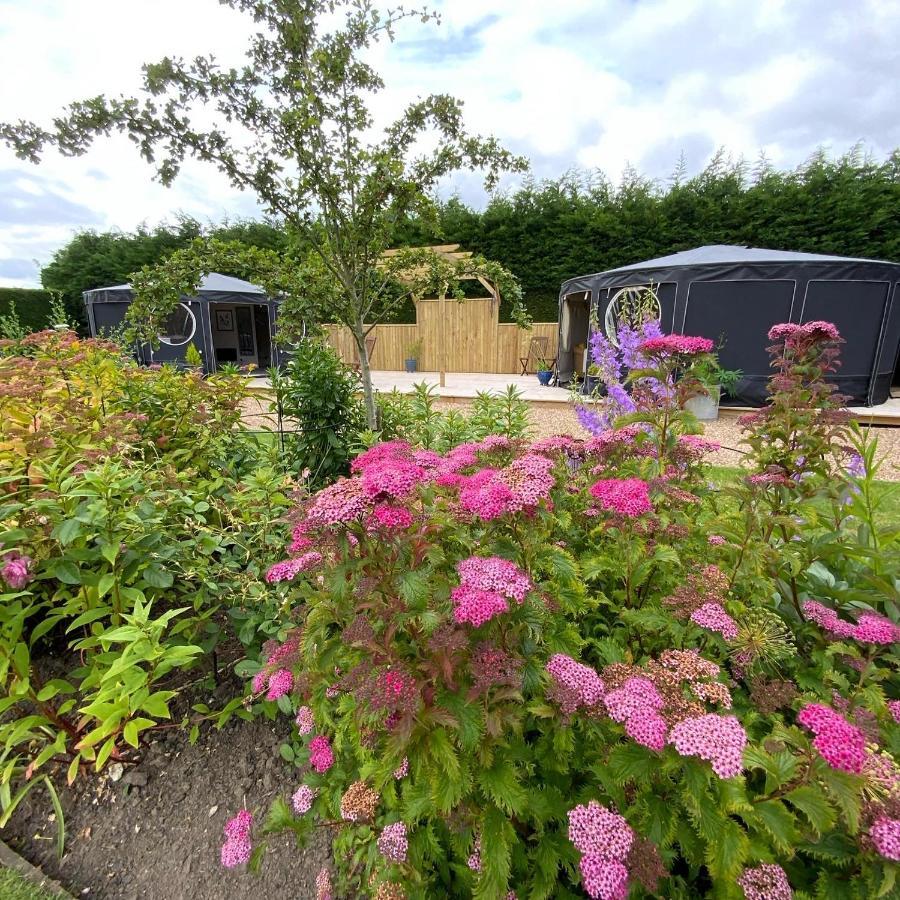 Bramble Lodge Glamping Louth  Esterno foto