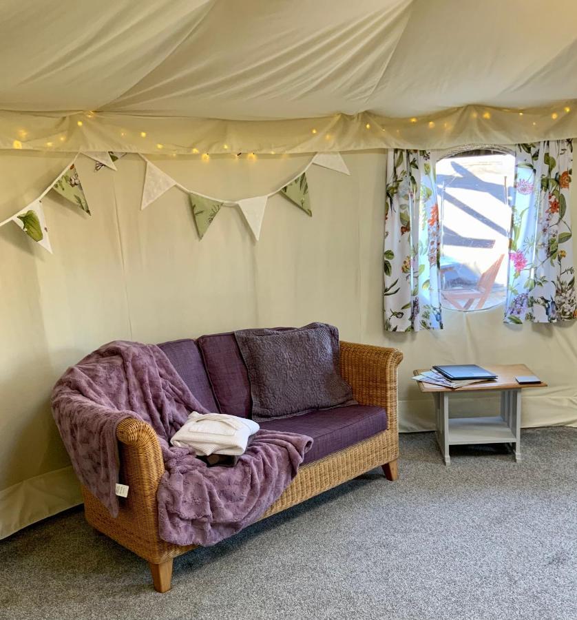 Bramble Lodge Glamping Louth  Esterno foto
