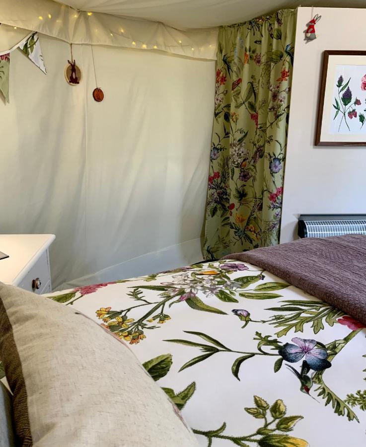 Bramble Lodge Glamping Louth  Esterno foto