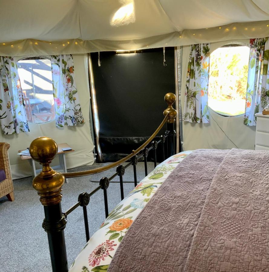 Bramble Lodge Glamping Louth  Esterno foto